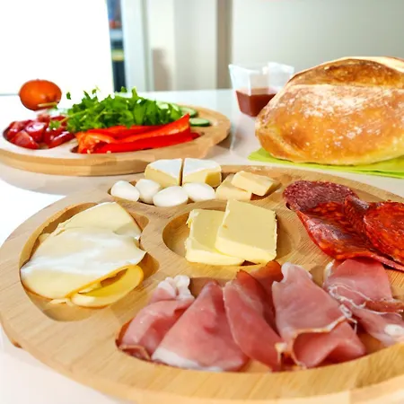 Sunset 103 Apartment *